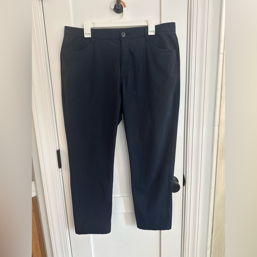 Vuori Meta Pants Men's Navy Chinos